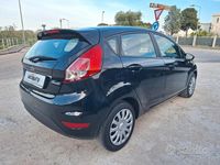 Usata Ford Fiesta 75 CV (55 kW) 2016 Nero Berlina