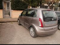 Usata Lancia Musa 2009 Grigio Monovolume