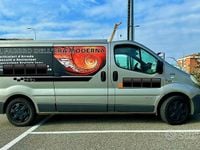 Usata Renault Trafic 116 CV (85 kW) 2011 Grigio Monovolume