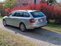 Usata Skoda Octavia 150 CV (110 kW) 2018 Grigio Utilitaria