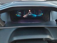 Usata Peugeot 208 Allure 101 CV (74 kW) 2023 Grigio Utilitaria