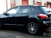 Usata Nissan Qashqai 110 CV (80 kW) 2012 Nero SUV
