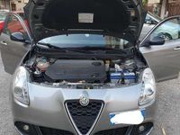 Usata Alfa Romeo Giulietta Distinctive 105 CV (77 kW) 2011 Grigio Berlina