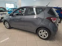 Begagnad Hyundai i10 Comfort 69 HK (50 kW) 2018 Grå Halvkombi