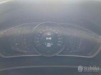 Usata Volvo V40 190 CV (139 kW) 2014 Grigio Berlina