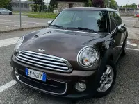 Usata Mini One D 90 CV (66 kW) 2012 Marrone Utilitaria