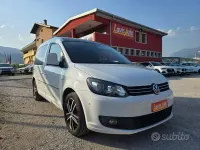 Usata VW Caddy Comfortline 102 CV (75 kW) 2013 Bianco tetto nero Monovolume