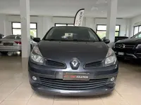 Usata Renault Clio Dynamique 98 CV (72 kW) 2006 Grigio Utilitaria