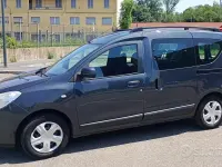 Usata Dacia Dokker 90 CV (66 kW) 2017 Bluazzurro Monovolume