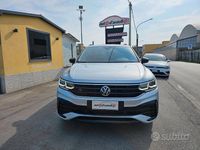 Usata VW Tiguan R-line 150 CV (110 kW) 2022 Grigio SUV