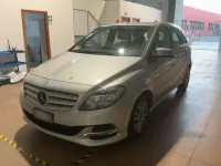 Usata Mercedes B200 Executive 156 CV (114 kW) 2014 Grigio Utilitaria