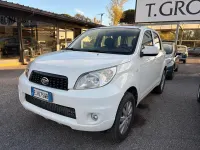 Usata Daihatsu Terios 104 CV (76 kW) 2011 Bianco SUV