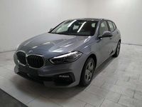 Usata BMW 118 Advantage 136 CV (100 kW) 2022 Grigio pastello Utilitaria