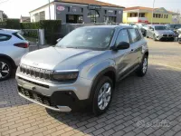 Nuova Jeep Avenger Altitude 101 CV (74 kW) 2026 Granite SUV