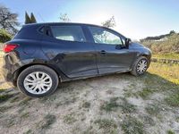 Second-hand Renault Clio IV 75 CP (55 kW) 2015 Negru Berlinǎ