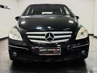 Usata Mercedes B200 140 CV (102 kW) 2008 Nero Monovolume