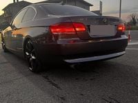 Usata BMW 325 M Sport 218 CV (160 kW) 2007 Grigio Coupé
