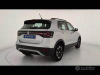 Usata VW T-Cross Style 110 CV (80 kW) 2023 Grigio metallizzato SUV