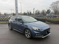 Usata Ford Focus Active 120 CV (88 kW) 2020 Blue jeans / tetto nero Berlina
