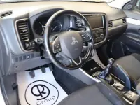 Usata Mitsubishi Outlander Instyle 149 CV (109 kW) 2018 Bianco SUV