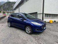 Usata Ford Fiesta Titanium 80 CV (58 kW) 2016 Blu/azzurro Utilitaria