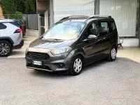 Usata Ford Tourneo Courier 75 CV (55 kW) 2018 Grigio Monovolume