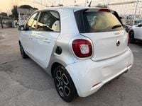 Usata Smart ForFour 70 CV (51 kW) 2017 Bianco Utilitaria