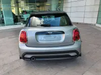 Usata Mini Cooper Business 136 CV (100 kW) 2023 Grigio metallizzato Utilitaria