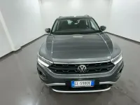 Usata VW T-Roc Life 150 CV (110 kW) 2022 Grigio SUV