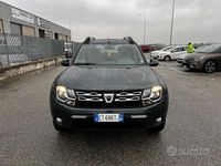 Usata Dacia Duster Lauréate 110 CV (80 kW) 2014 Grigio SUV