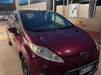 Usata Ford Fiesta 80 CV (58 kW) 2009 Rosso Utilitaria