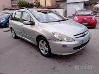 Usata Peugeot 307 107 CV (78 kW) 2003 Grigio Station wagon