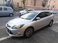 Usata Ford Focus Style 150 CV (110 kW) 2011 Grigio Station wagon