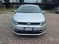 Usata VW Polo Comfortline 74 CV (54 kW) 2015 Grigio Berlina