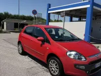 Usata Fiat Punto Evo Emotion 77 CV (56 kW) 2010 Rosso Utilitaria