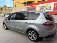 Usata Ford S-MAX Titanium 140 CV (102 kW) 2007 Grigio Monovolume