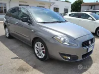 Usata Fiat Croma Emotion 150 CV (110 kW) 2010 Grigio Station wagon