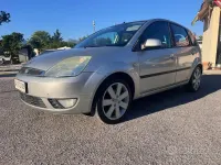 Usata Ford Fiesta Ghia 75 CV (55 kW) 2005 Grigio Utilitaria