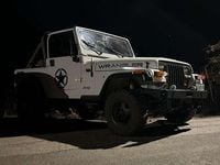 Usata Jeep Wrangler Laredo 103 CV (75 kW) 1991 Bianco SUV