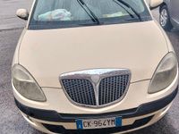 Usata Lancia Ypsilon 60 CV (44 kW) 2004 Giallo Utilitaria