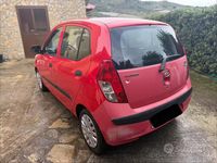 Usata Hyundai i10 Active 66 CV (48 kW) 2009 Rosso Utilitaria