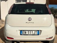 Usata Fiat Punto Pop 75 CV (55 kW) 2012 Utilitaria