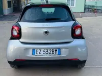 Usata Smart ForFour Prime 71 CV (52 kW) 2015 Argento Utilitaria
