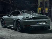 Nuova Porsche 718 Spyder 500 CV (367 kW) 2025 Grigio vanadio Cabrio