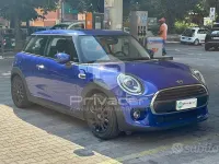 Usata Mini ONE 75 CV (55 kW) 2021 Blu Utilitaria
