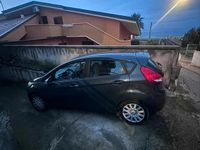 Usata Ford Fiesta 82 CV (60 kW) 2011 Grigio Berlina