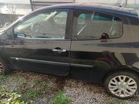 Usata Renault Clio II LE 86 CV (63 kW) 2008 Nero Utilitaria
