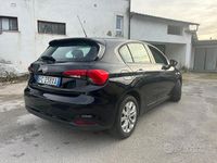 Usata Fiat Tipo Lounge 95 CV (69 kW) 2016 Nero Berlina