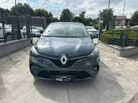 Usata Renault Clio V Techno 91 CV (66 kW) 2022 Grigio Berlina
