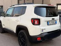 Usata Jeep Renegade Limited 140 CV (102 kW) 2017 Bianco SUV